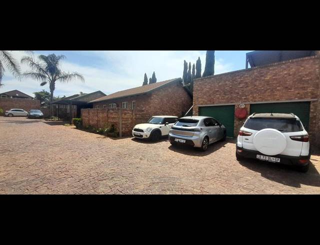 2 BEDROOM PROPERTY TO RENT IN HIGHVELD